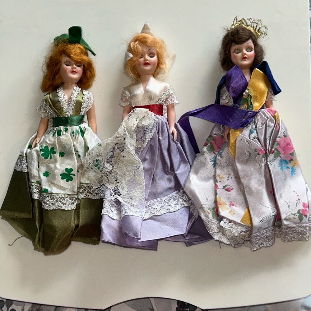 Vintage Dolls of the World Lot (3) - 1960s/70s